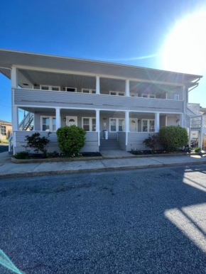 Crystal Sands Apartments